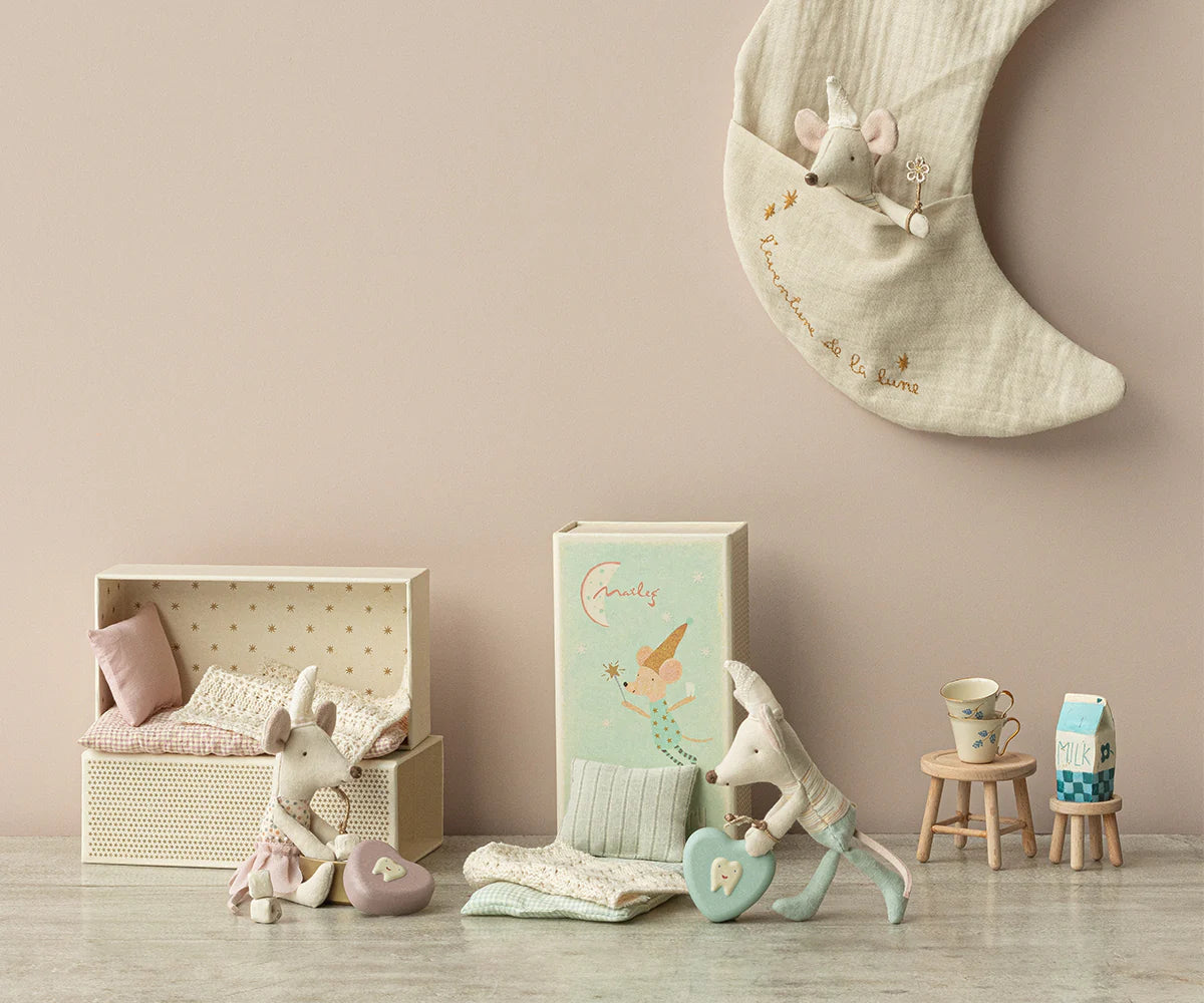 Tooth Fairy Mouse - Little Sister in Box