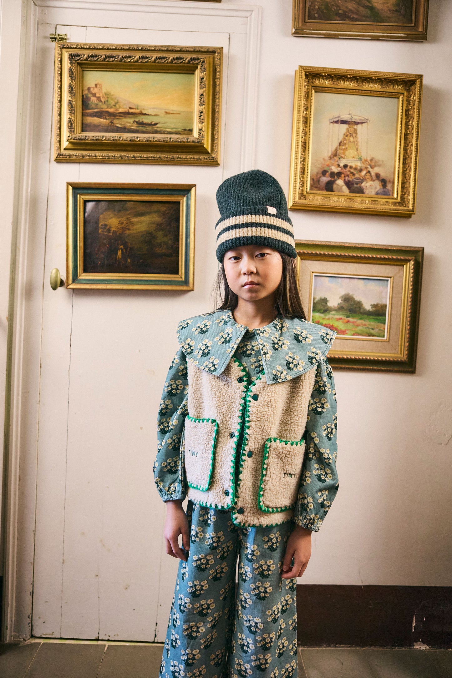 White Bouquet Frilled Pants