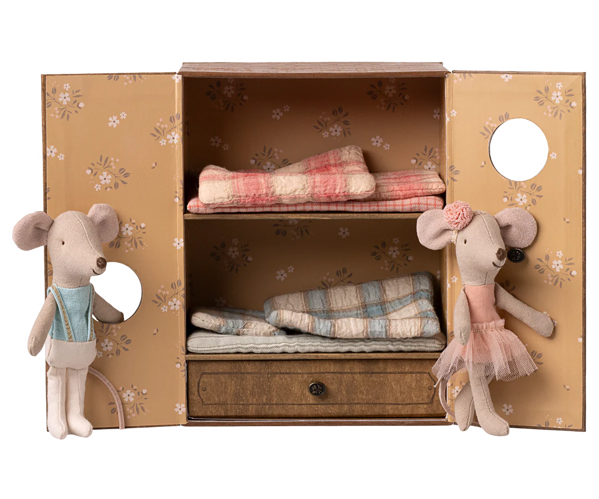 Ballet Mice in Studio - Little Sister and Brother