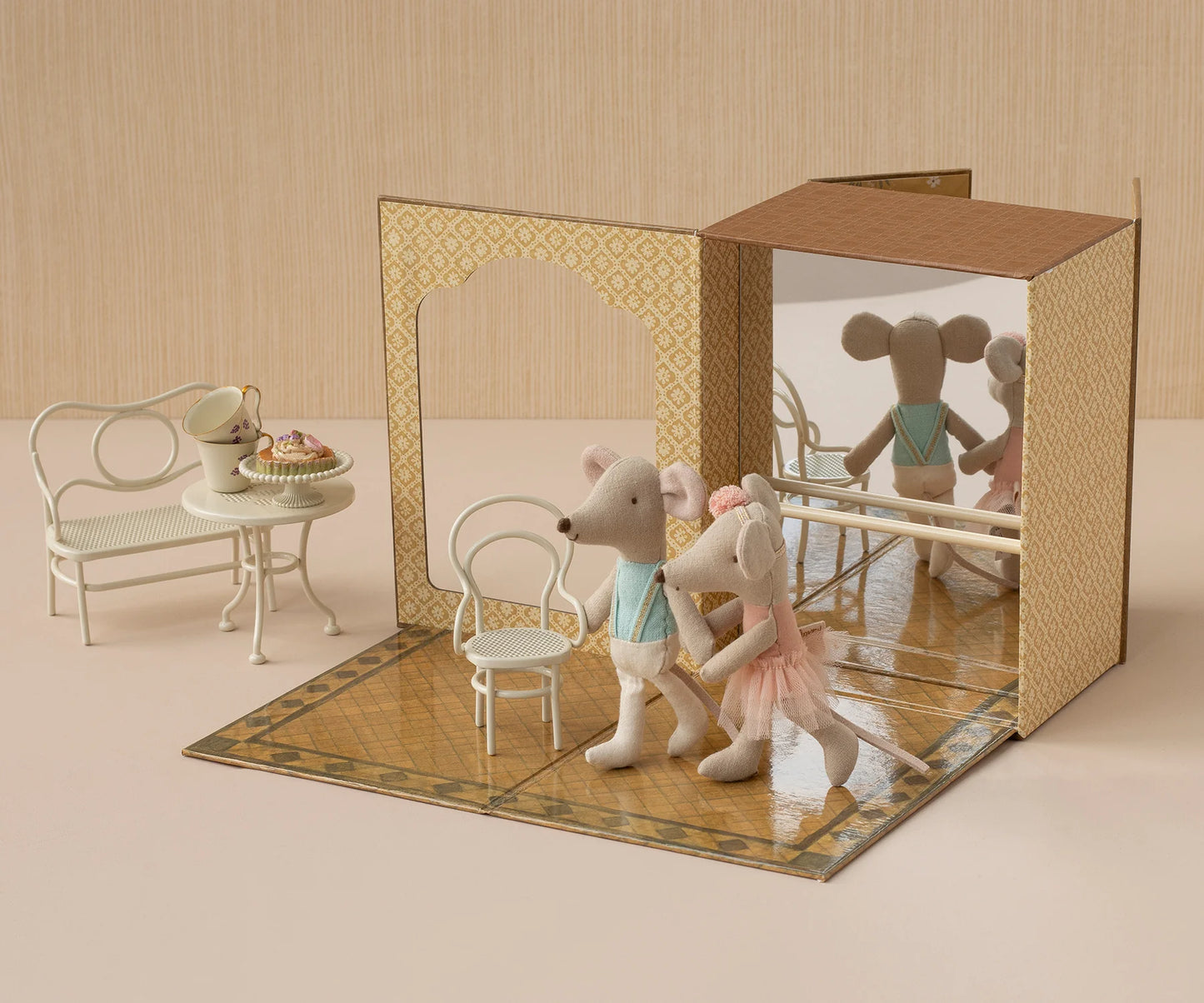 Ballet Mice in Studio - Little Sister and Brother