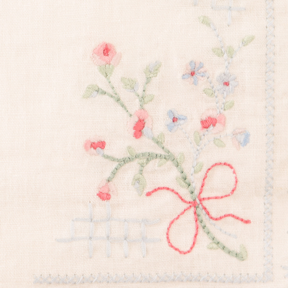 Sharpay Embroidered Short