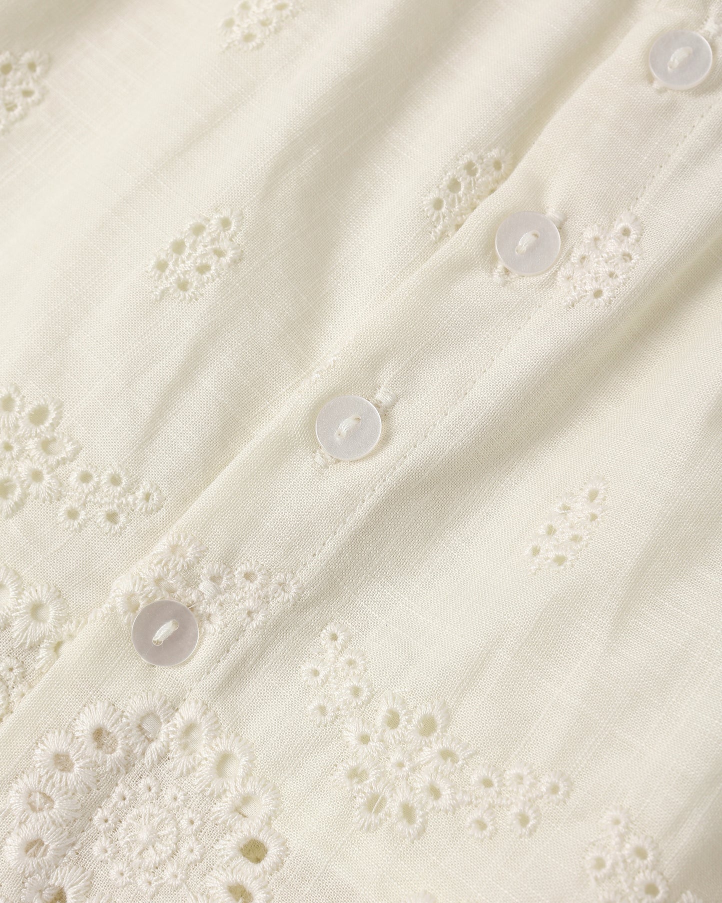 Eyelet Swing Top
