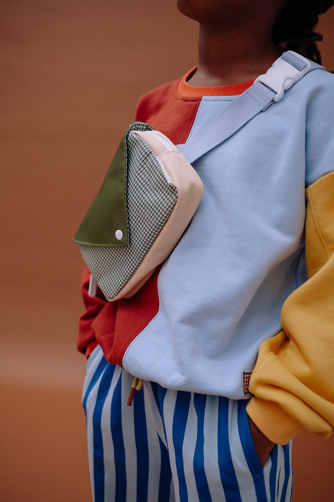 Tickling Grass Fanny Pack