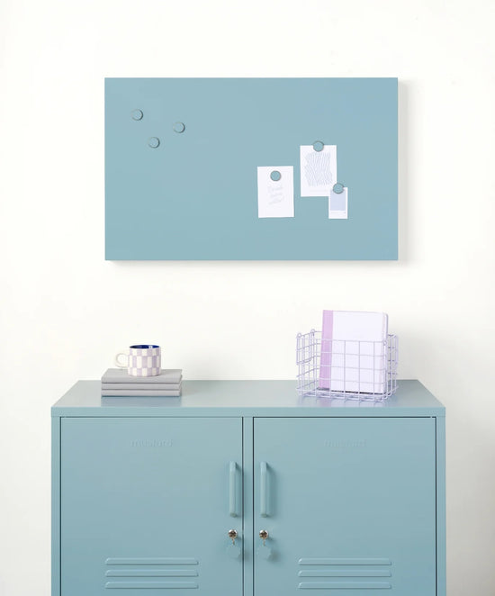 The Buttons in Ocean