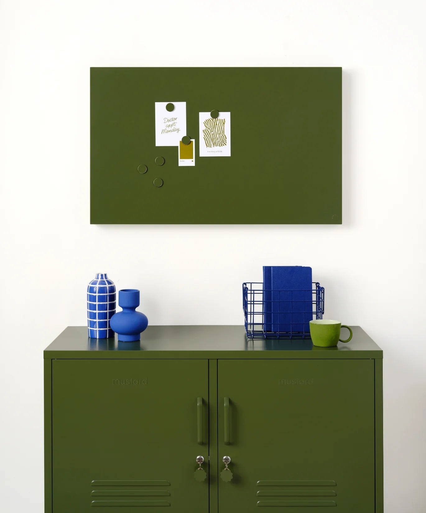 The Buttons in Olive