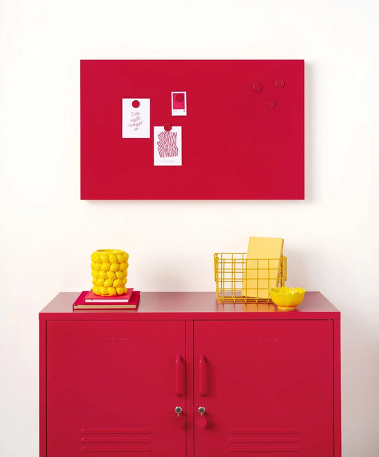 The Buttons in Poppy