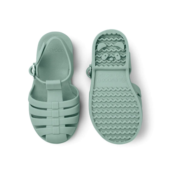 Load image into Gallery viewer, Bre Beach Sandals in Peppermint

